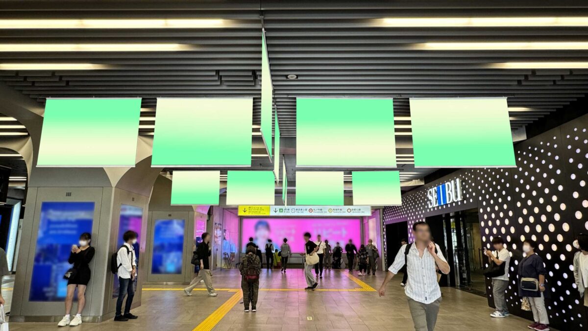 西武池袋駅　池袋フラッグ